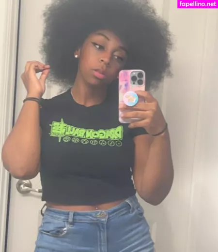 Jazzyguns OnlyFans Thumbnail #rQcon7jhGm