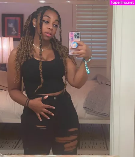 Jazzygunz OnlyFans Thumbnail #pgf7VkKXOf