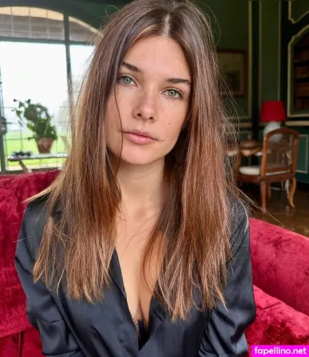 Jeade Pasquier OnlyFans Thumbnail #fP5xseoMO2