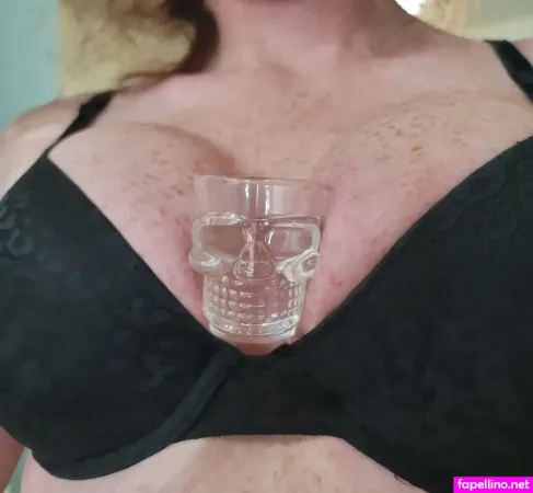 Jean Jezebel OnlyFans Thumbnail #JRtGJz9NLY