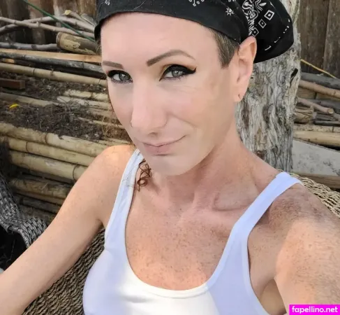 Jean Jezebel OnlyFans Thumbnail #RAYyryJtmm