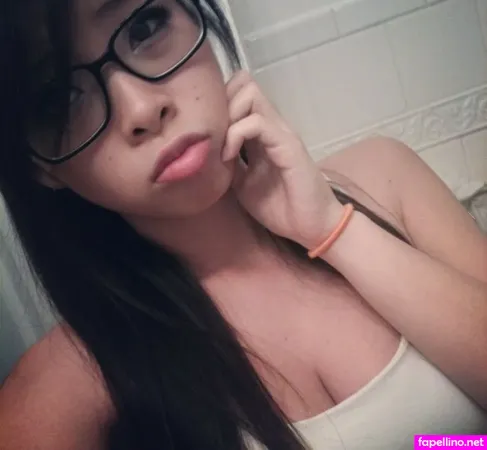Jean Truong OnlyFans Thumbnail #opWX4j8bSH