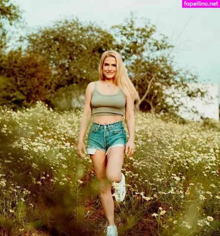 Jeanette Biedermann OnlyFans Thumbnail #Y4CxVncI0m