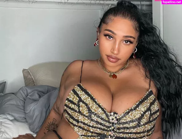 Jeanette Prakash OnlyFans Thumbnail #9qxTLpMul9