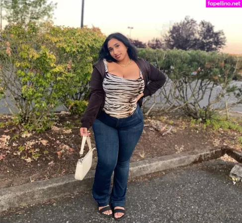 Jeanette Prakash OnlyFans Thumbnail #S4FG6PnnnS