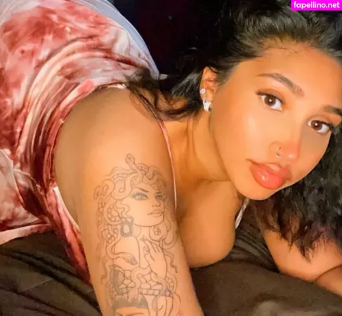 Jeanette Prakash OnlyFans Thumbnail #s4NSTBiiyz