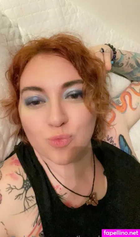 Jeaniegrey42 Main Profile Photo