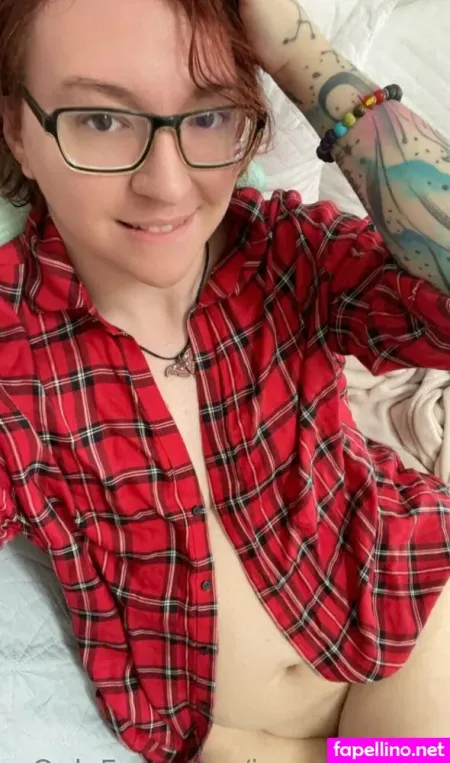 Jeaniegrey42 OnlyFans Thumbnail #i0S1enqyZN