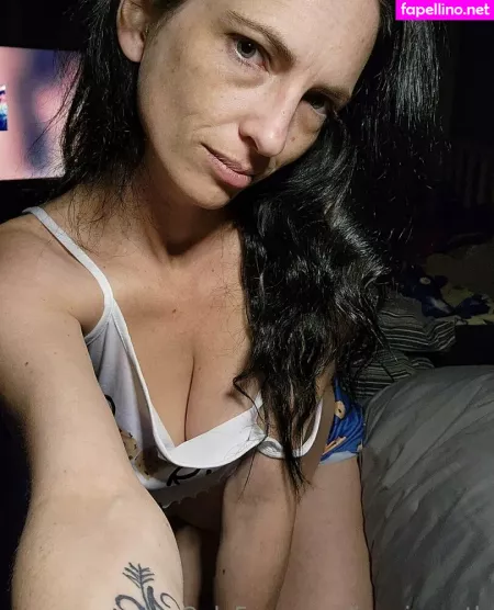 Jeanienorth OnlyFans Thumbnail #2Y6R0Lzizq