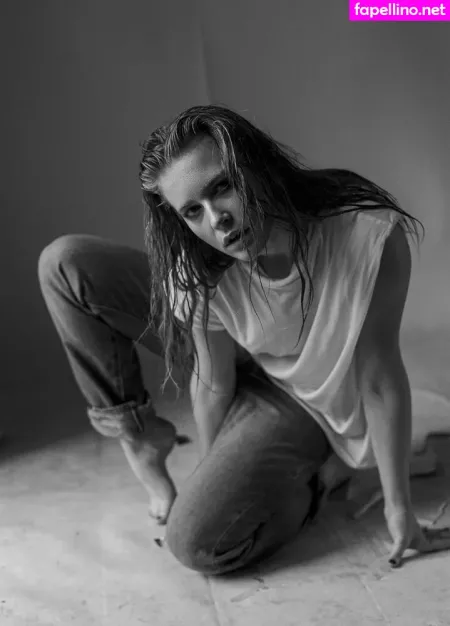 Jeanne Goursaud OnlyFans Thumbnail #GTGC0VFv8J