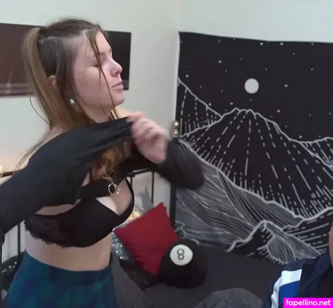 Jeanne Zeitler OnlyFans Thumbnail #2ccIMFZqaa