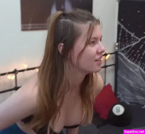 Jeanne Zeitler OnlyFans Thumbnail #YJx7cSZiKt