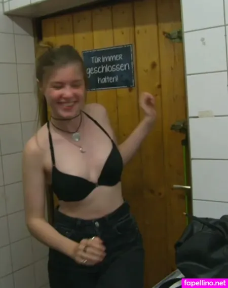 Jeanne Zeitler OnlyFans Thumbnail #tMGWEghsAk