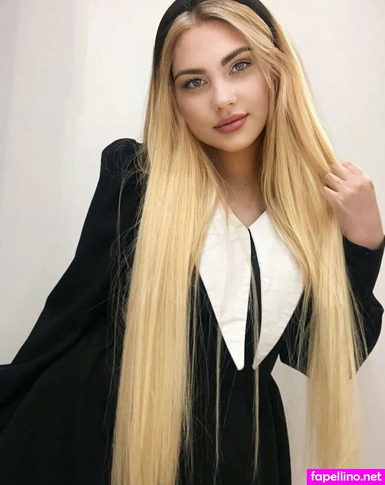 jeannejamgold Nude Leaked OnlyFans Photo #5gXdkDzSI2