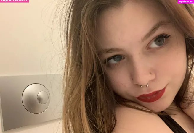 Jeanneosk OnlyFans Thumbnail #83zh9CCfYA