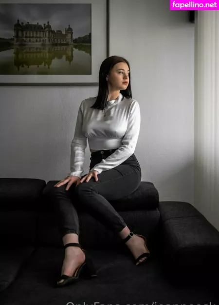 Jeanneosk OnlyFans Thumbnail #PbHkGdO8ac