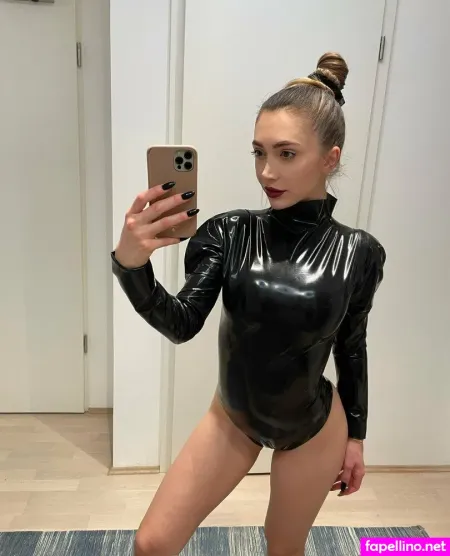 Jecky Brown OnlyFans Thumbnail #AMXnk41Ew0