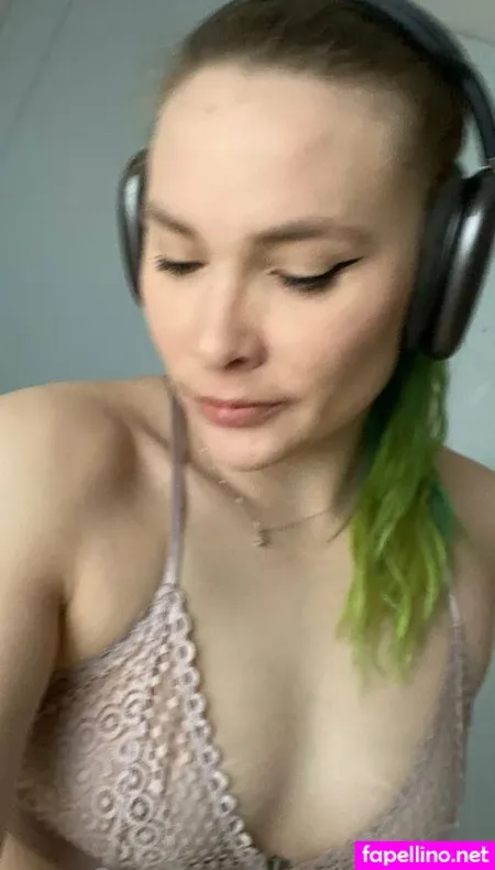 Jedeedee OnlyFans Thumbnail #C6LDLAZWaG