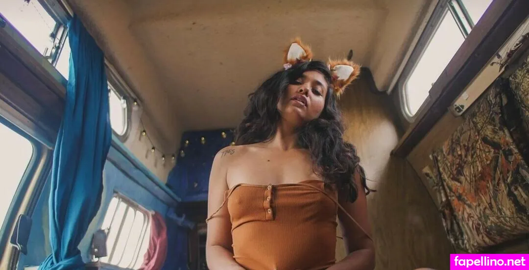 902197010, beachmoonbabe, jedeyegypsea Nude Leaked OnlyFans Photo #hvnaO6fsC4