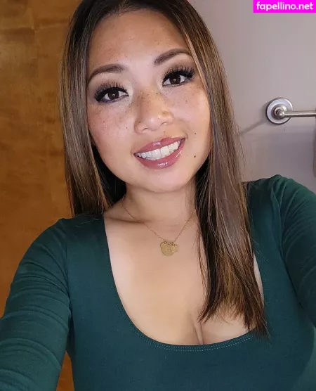 Jee Yung OnlyFans Thumbnail #Qn48aeCht3