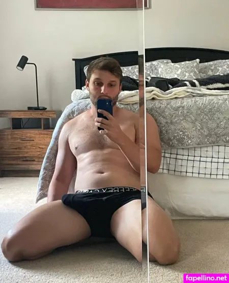 Jeffreycarter 1 OnlyFans Thumbnail #ucr7KUH0D3