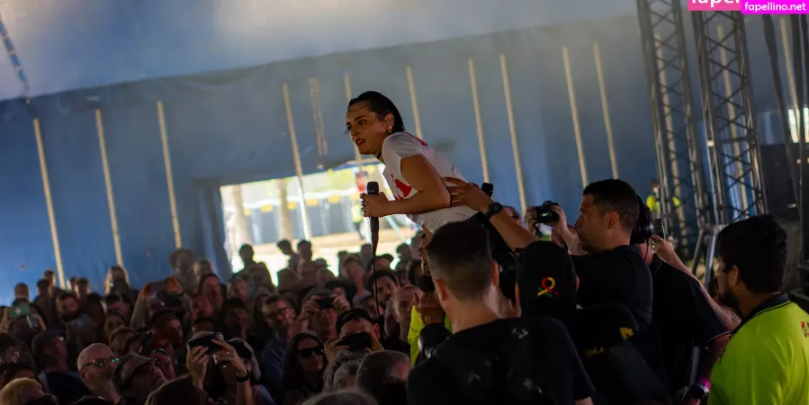 Jehnny Beth OnlyFans Thumbnail #NddF70LWps