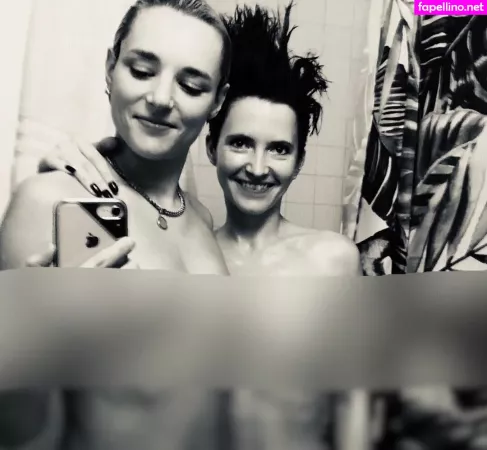 Jehnny Beth OnlyFans Thumbnail #oV3XNPiT1x