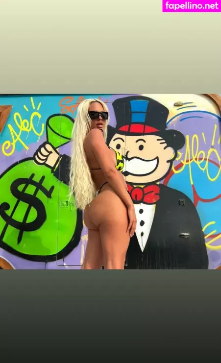Jelena Karleusa OnlyFans Thumbnail #N2CXoPoE1U