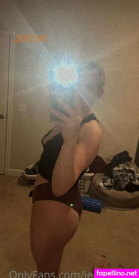 Jelisabeths Main Profile Photo