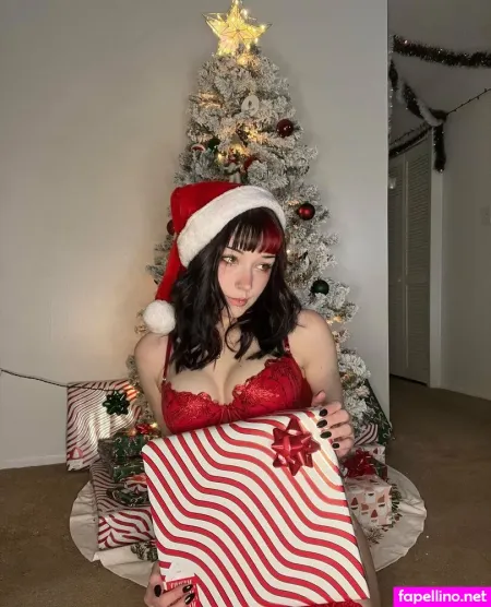 Jellofangs OnlyFans Thumbnail #oxl3IiLn7d