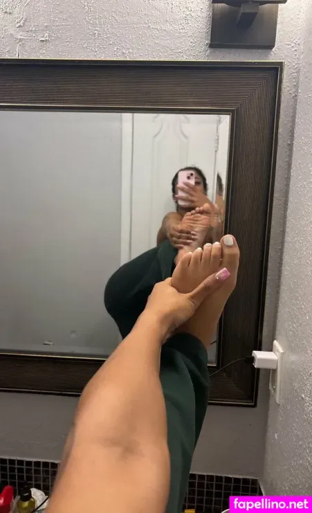 Jellyfishlegend OnlyFans Thumbnail #GElnGZYPOw