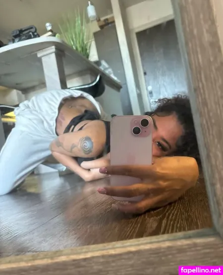 Jellyfishlegend OnlyFans Thumbnail #PemLzZWSkn