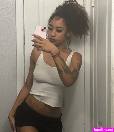 Jellyfishlegend OnlyFans Thumbnail #QPAeQiOhJX