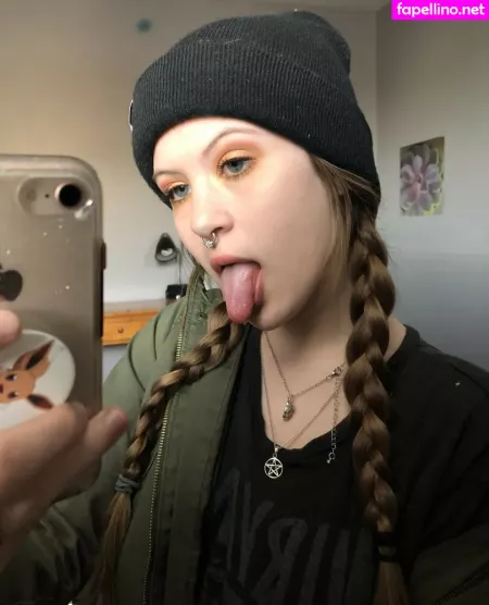 Jem69710 OnlyFans Thumbnail #0Y61FFIMjX