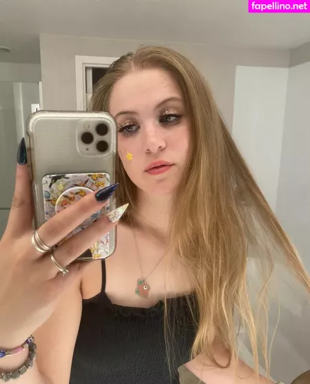 Jem69710 OnlyFans Thumbnail #0qBNjugiQu