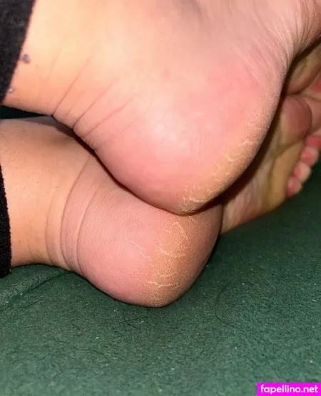 Jemsbigfeet 1 OnlyFans Thumbnail #B3I6bLPwrQ