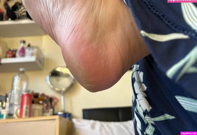 Jemsbigfeet 1 OnlyFans Thumbnail #Z1jbJcjUBC