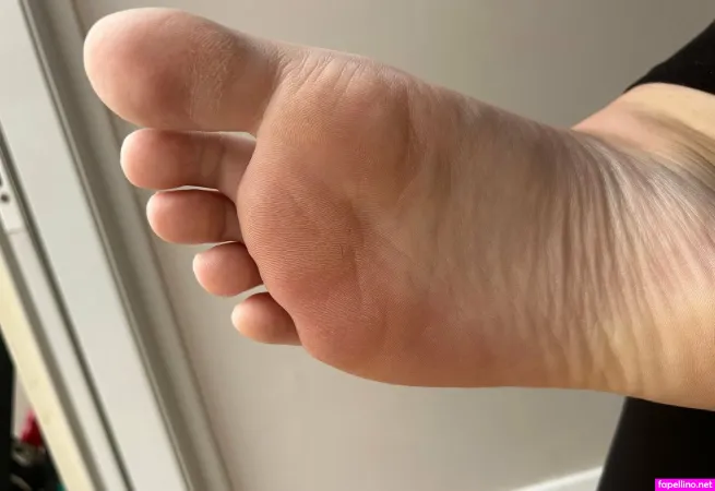 Jemsbigfeet 1 OnlyFans Thumbnail #bepRidAZWn