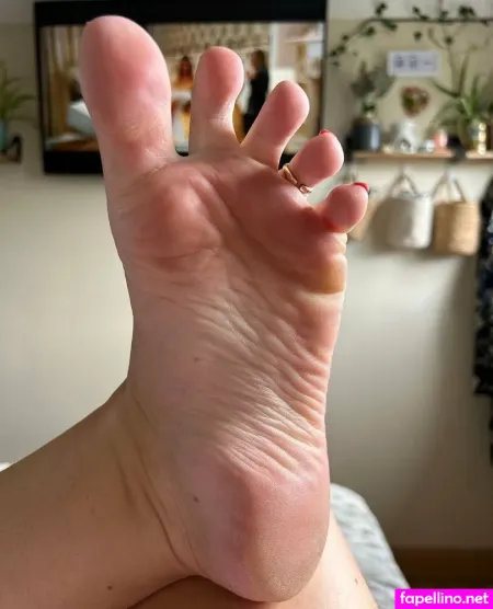 Jemsbigfeet 1 OnlyFans Thumbnail #sQxAtJQXir
