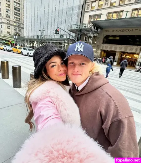 Jen Affleck OnlyFans Thumbnail #TA0fumdbFS