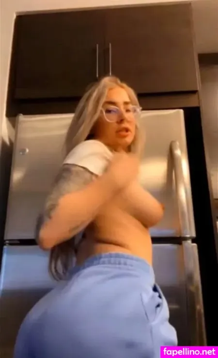 Jen Bretty 2 OnlyFans Thumbnail #XajQQqk8on