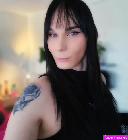 Jen Lux OnlyFans Thumbnail #AmD2e1p4qA