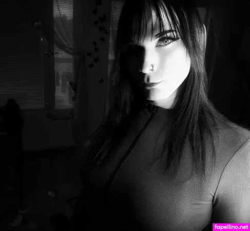 Jen Lux OnlyFans Thumbnail #FSOojR7zu7