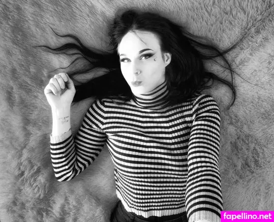 Jen Lux OnlyFans Thumbnail #YwxsY2STog