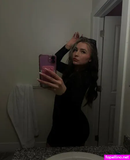 Jenahganongfree OnlyFans Thumbnail #C5xIWjYTNi