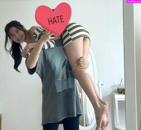 Jenasis OnlyFans Thumbnail #8jfzlKNxlJ