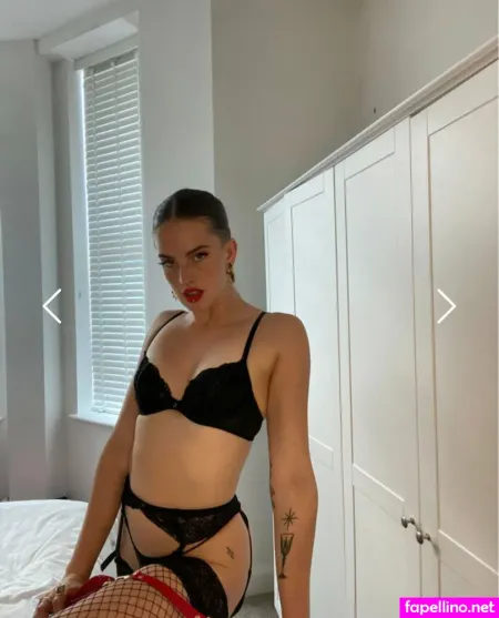 Jenavivre OnlyFans Thumbnail #UGFOTWnwAL