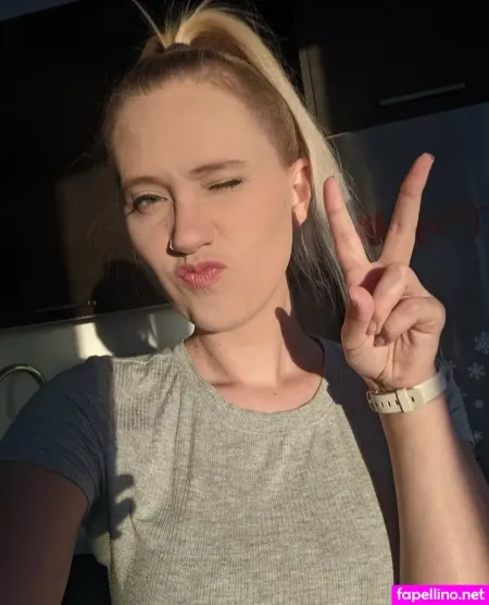 Jenbear92 2 OnlyFans Thumbnail #9JXbqQctTZ