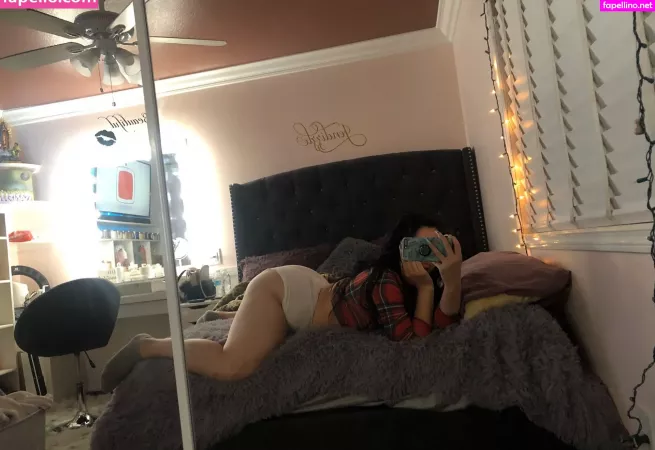 Jendizzle OnlyFans Thumbnail #yYL1TSotrL