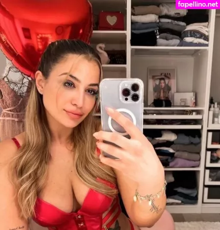 Jenefer Riili OnlyFans Thumbnail #H4FwtR9mvH